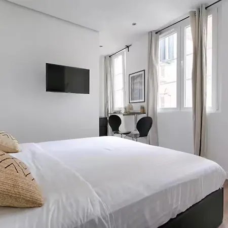 Urbanflat 207 - Beautiful In The Center Of * 巴黎