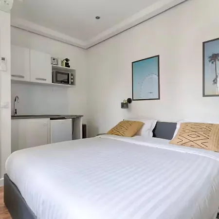 Urbanflat 207 - Beautiful In The Center Of Parijs