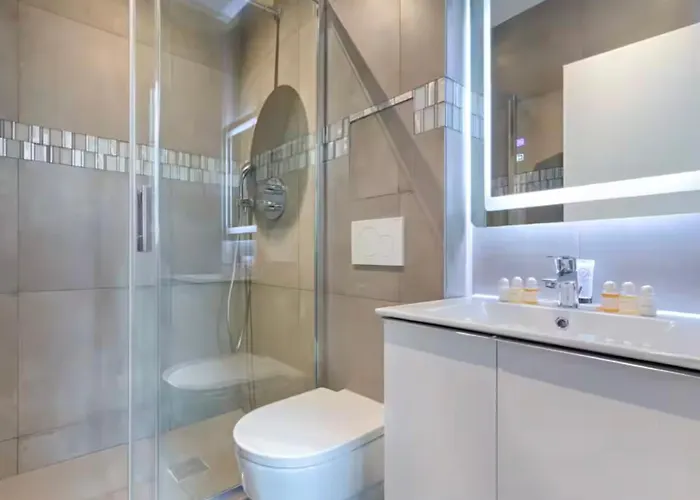 Urbanflat 207 - Beautiful In The Center Of